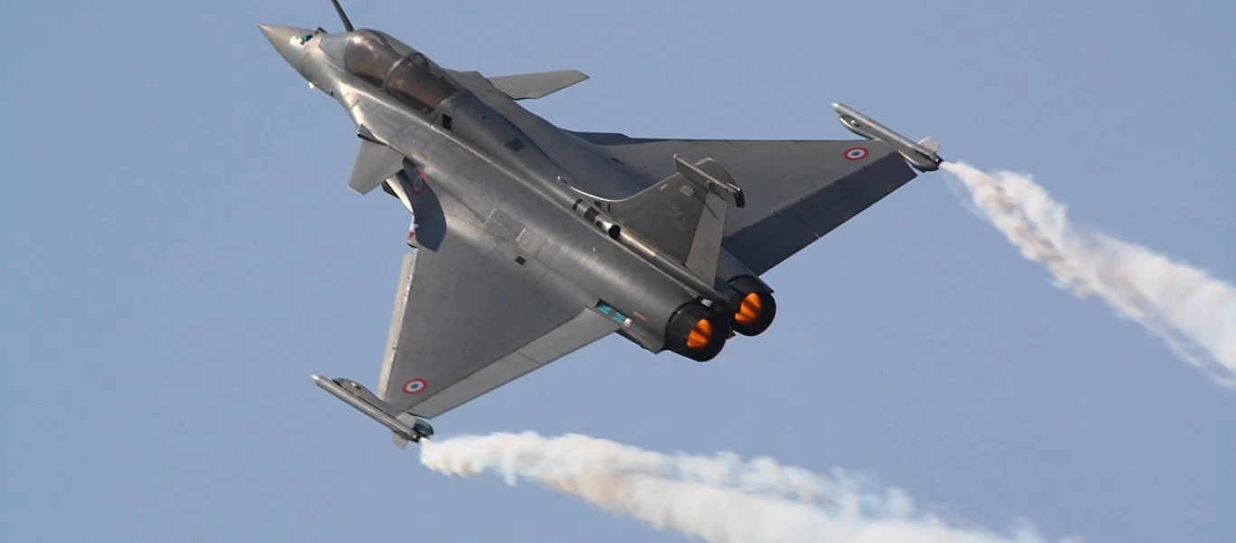 Αυτό είναι το μαχητικό τέταρτης γενιάς Dassault Rafale που προσφέρει επίσημα η Γαλλία στην Ελλάδα